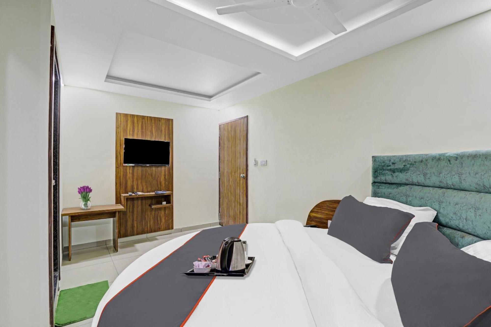 Hotel O Hill View Вадодара Екстер'єр фото