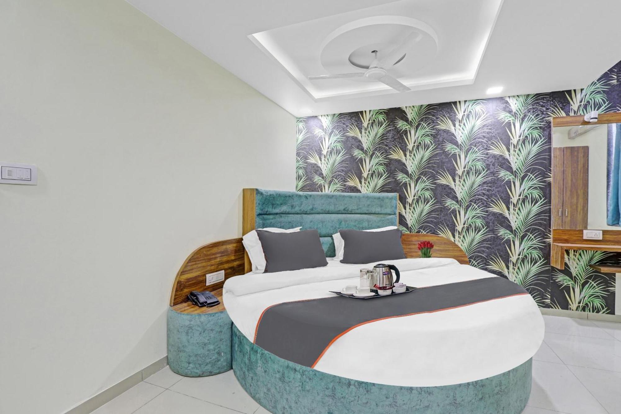 Hotel O Hill View Вадодара Екстер'єр фото